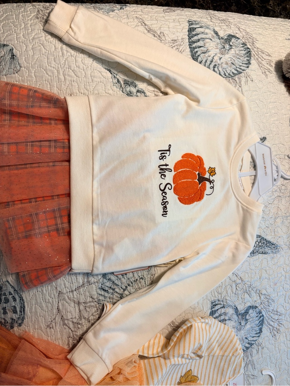 Girls Cream 'Tis the Season Pumpkin Sweatshirt